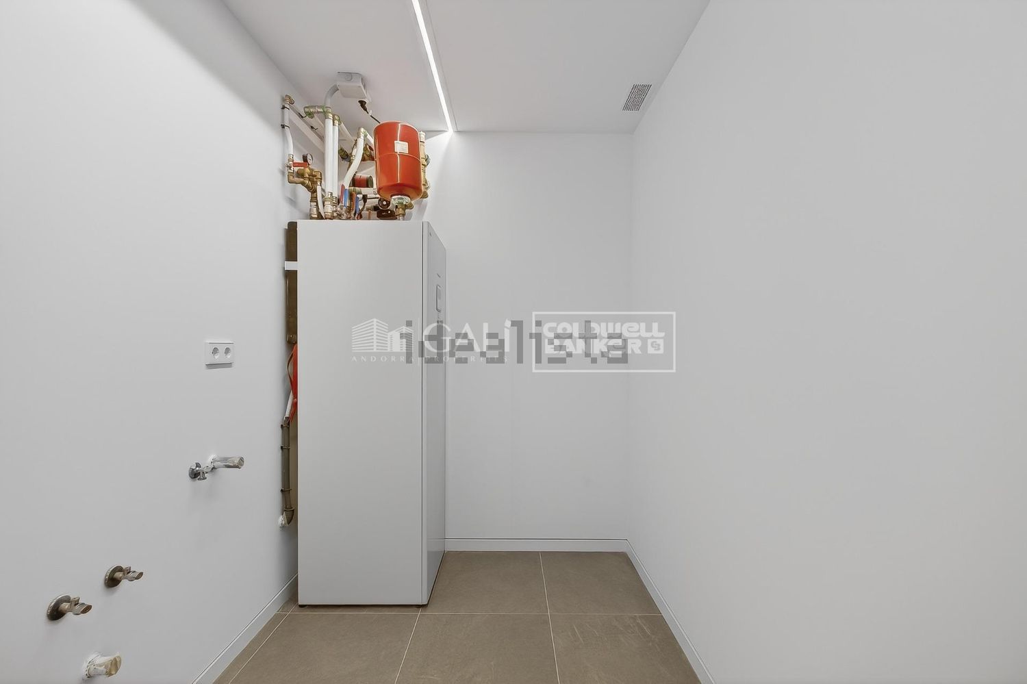 3-bedroom flat for sale in Andorra la Vella · 50 of 55