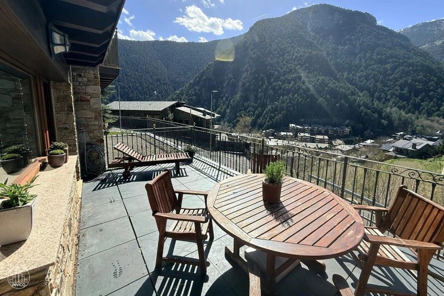 Casa adossada de 3 habitacions en venda a Arinsal, La Massana · 5 de 20