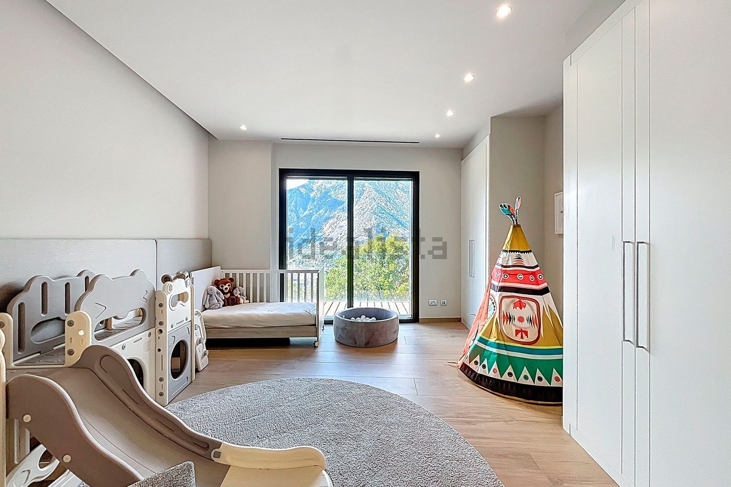 Chalet 4 chambres à vendre à Escaldes-Engordany · 35 sur 60