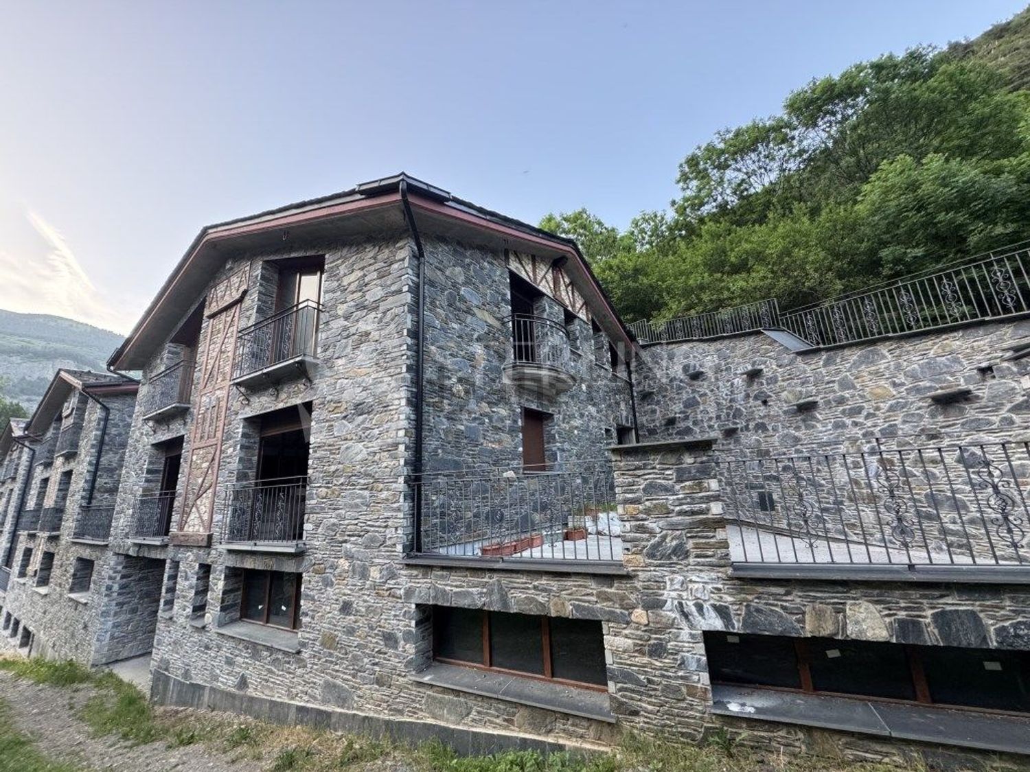 Xalet de 5 habitacions en venda a Meritxell, Canillo · 3 de 51