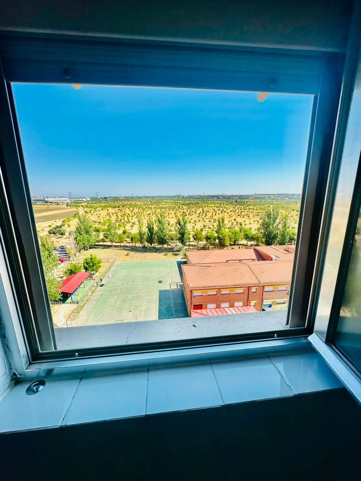Imagen 30 inmueble 111,936,010