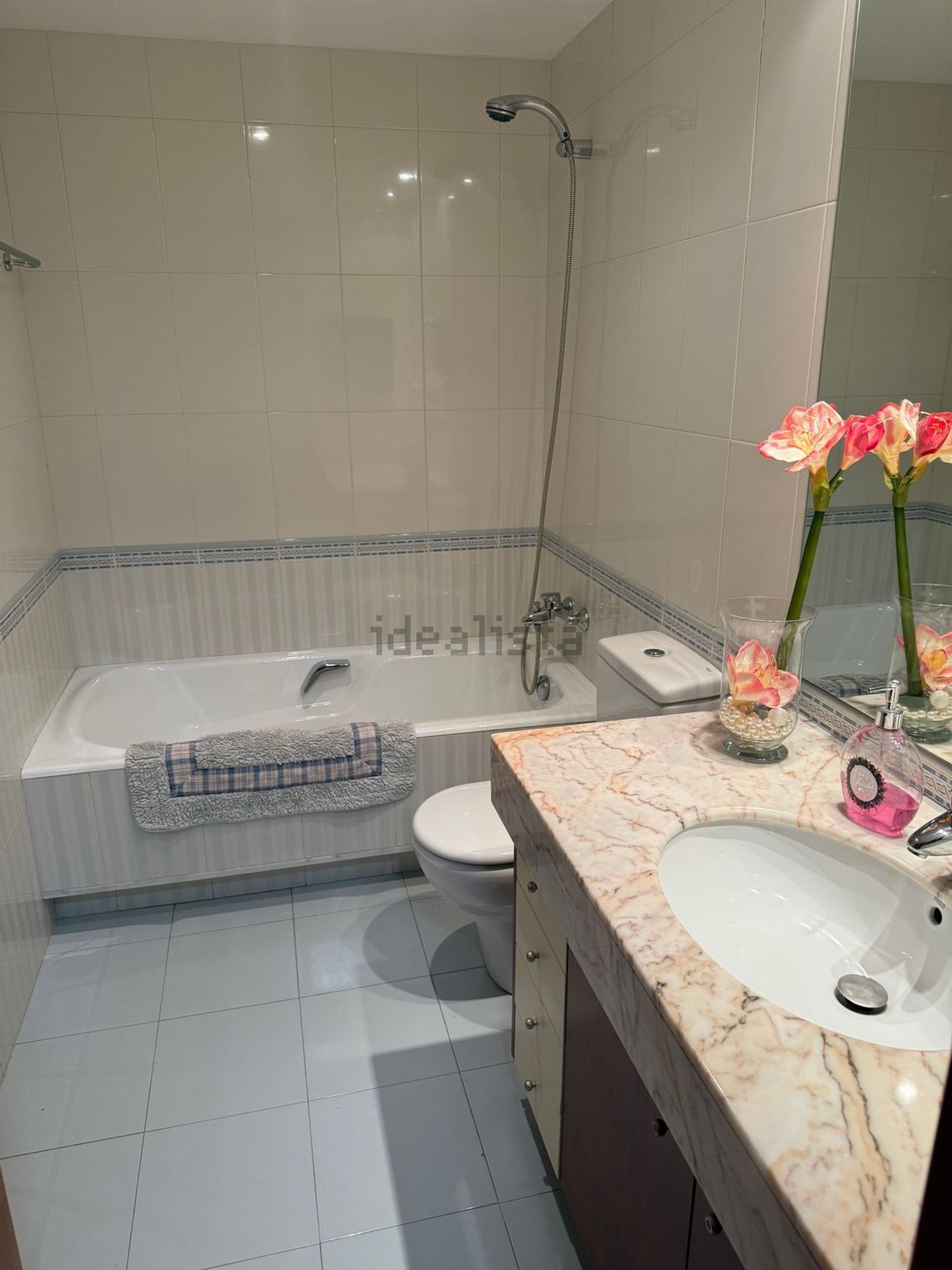 3-bedroom flat for sale in Andorra la Vella · 2 of 7