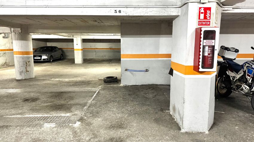 Imagen Plaza de parking de garaje en Calle Covadonga, 5