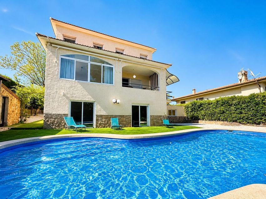 Imagen Piscina de  casa o chalet independiente en Calle Sorolla