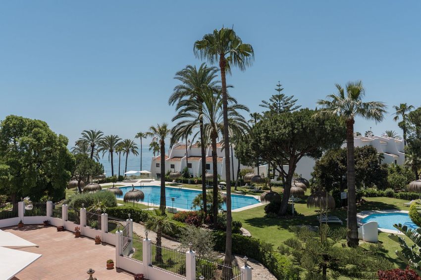 Imagen Piscina de piso en Las Lomas de Río Verde