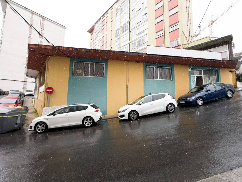 Local en venta en Avenida de A Coruña - Paradai, Lugo — idealista