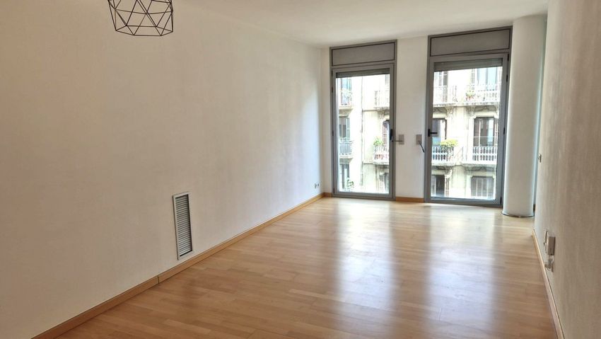 Imagen Estancia de piso en Avenida de Roma