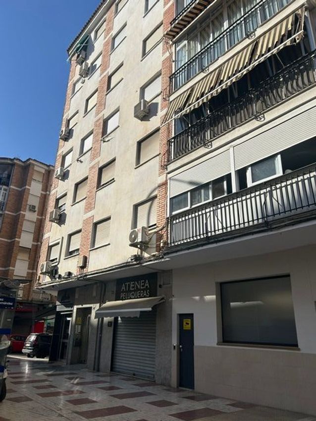 Imagen Alrededores de piso en Suarez De, 24