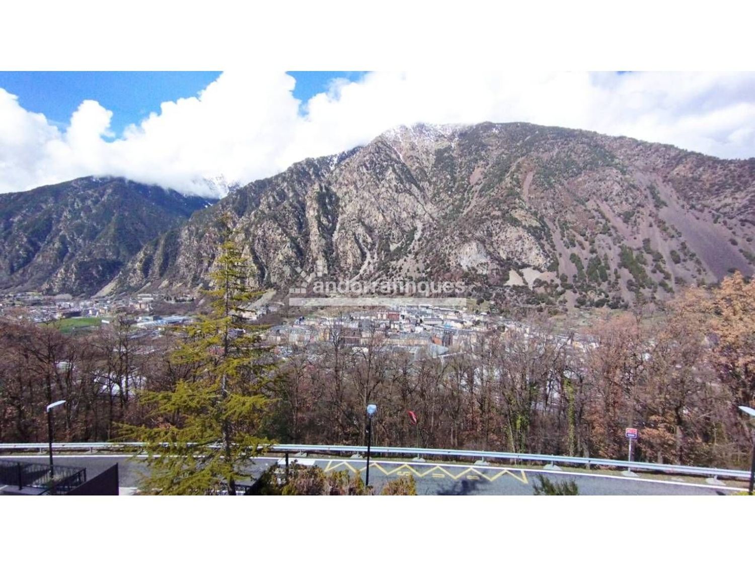 5-bedroom house for sale in Andorra la Vella · 2 of 9