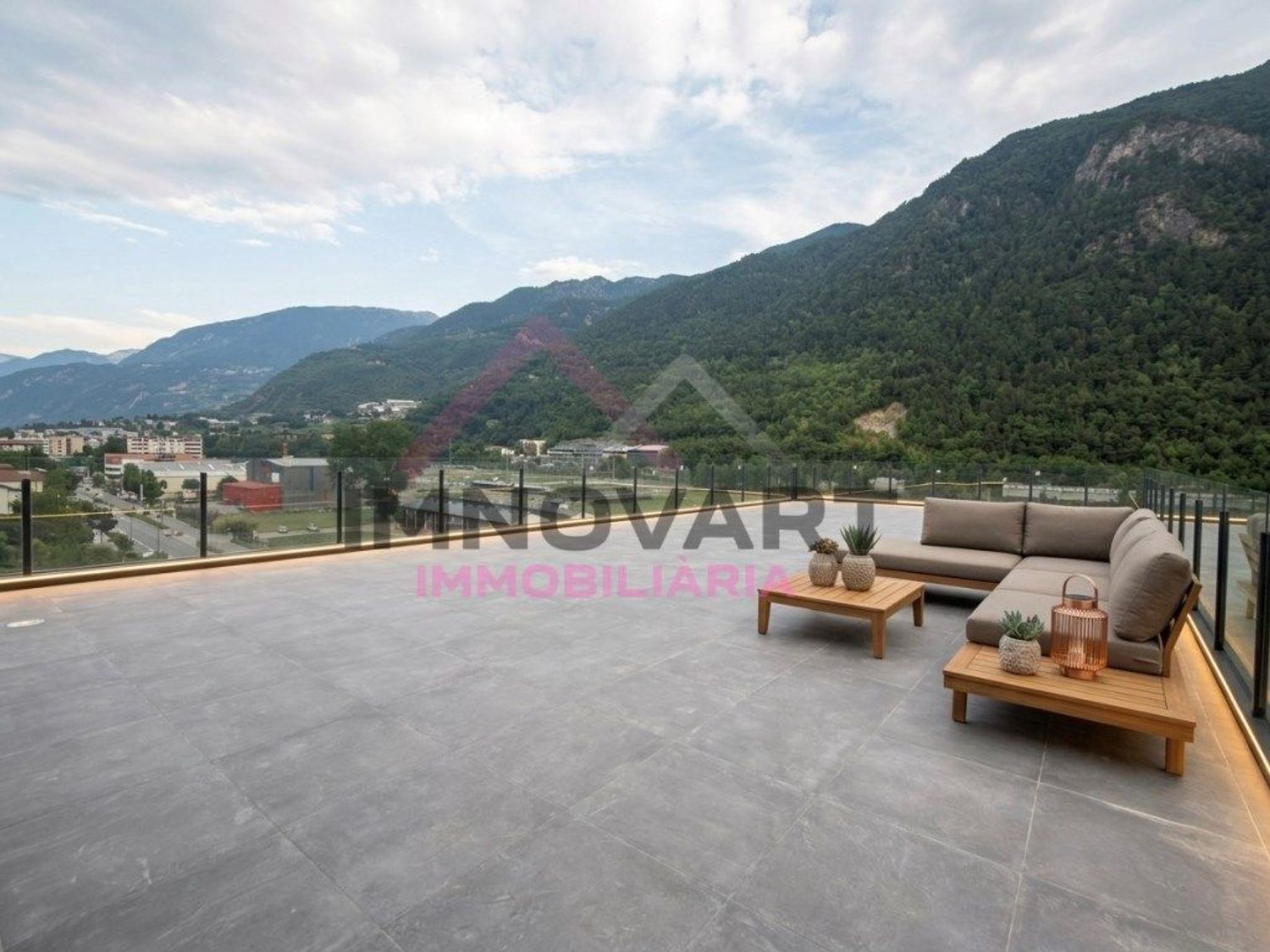Àtic de 3 habitacions en venda a Santa Coloma, Andorra la Vella · 26 de 26