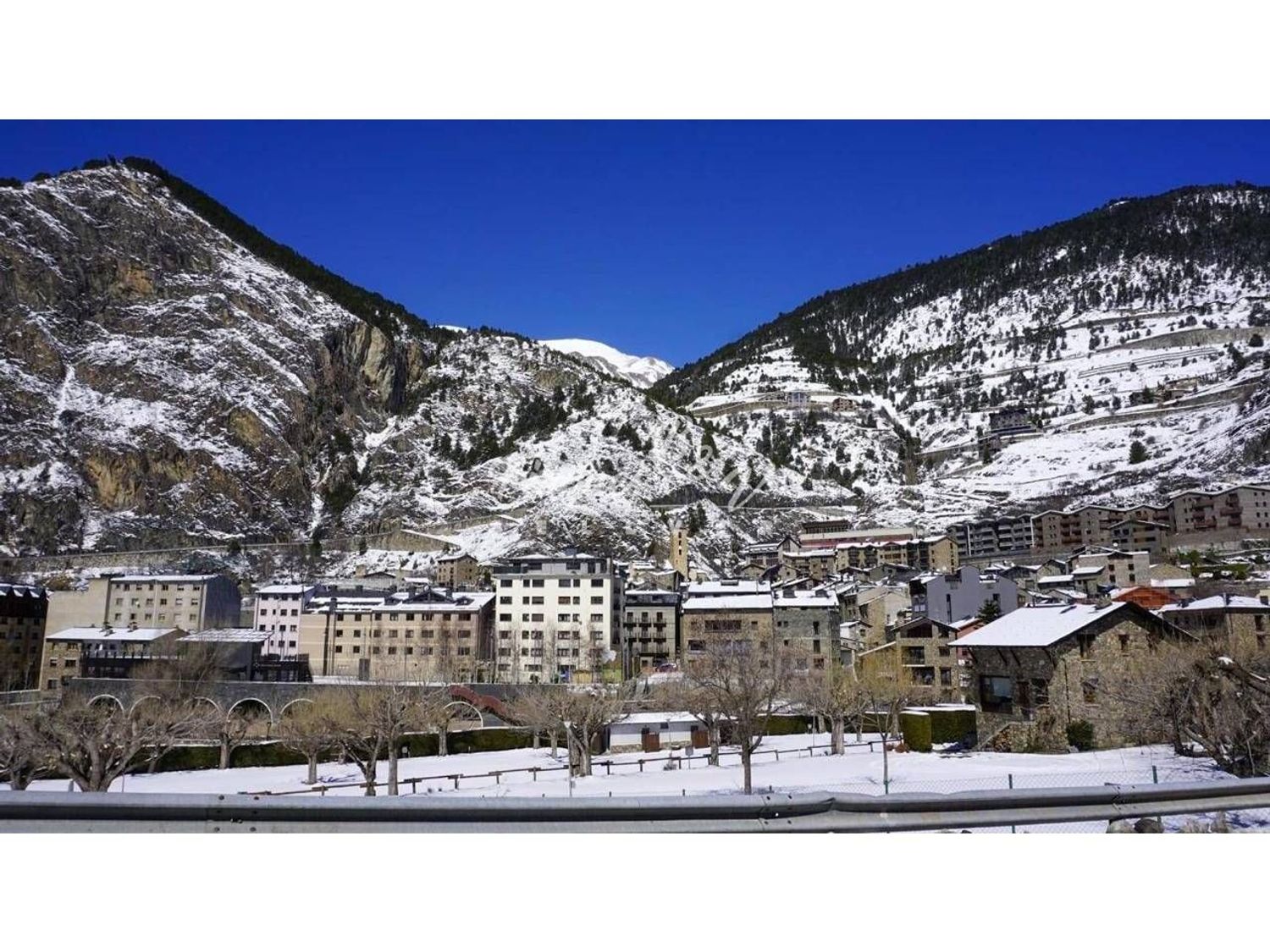 2-bedroom flat for sale in Canillo · 60 of 60