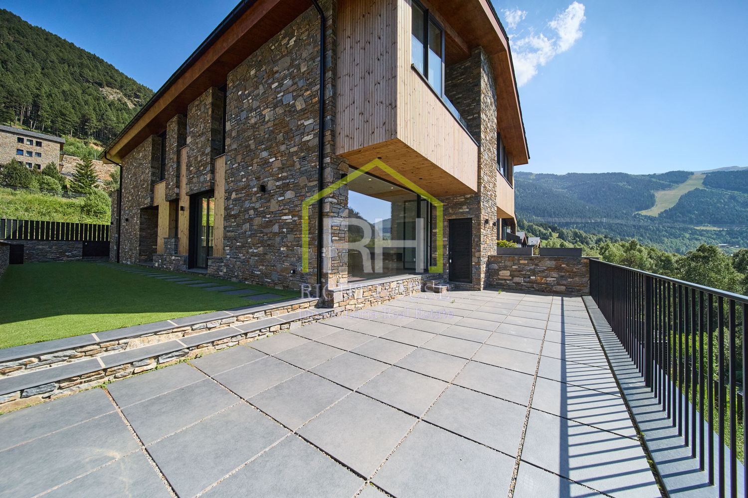 3-bedroom townhouse for sale in Incles, Canillo · 55 of 60