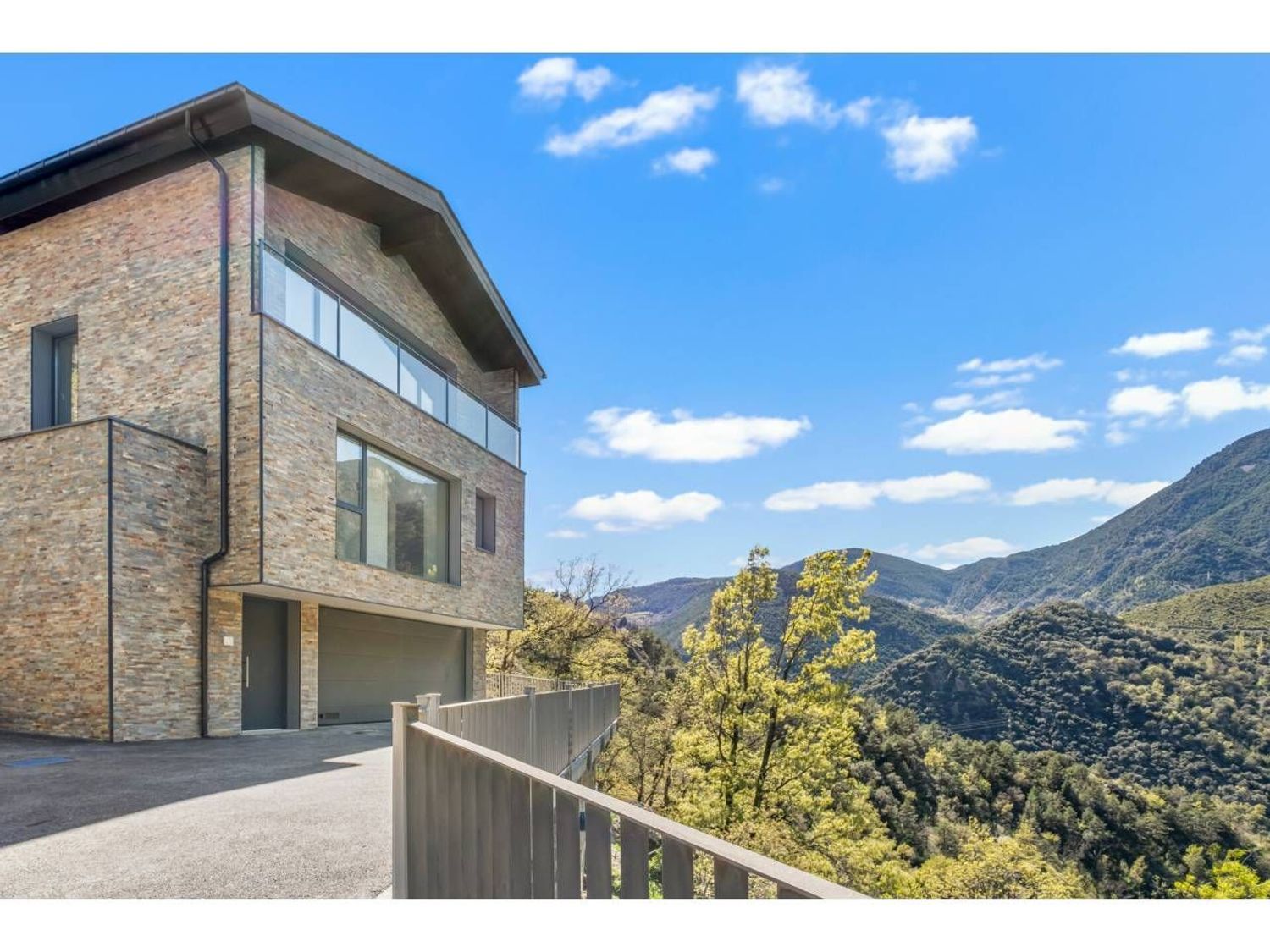 3-bedroom chalet for sale in Auvinyà, Sant Julià de Lòria · 24 of 24