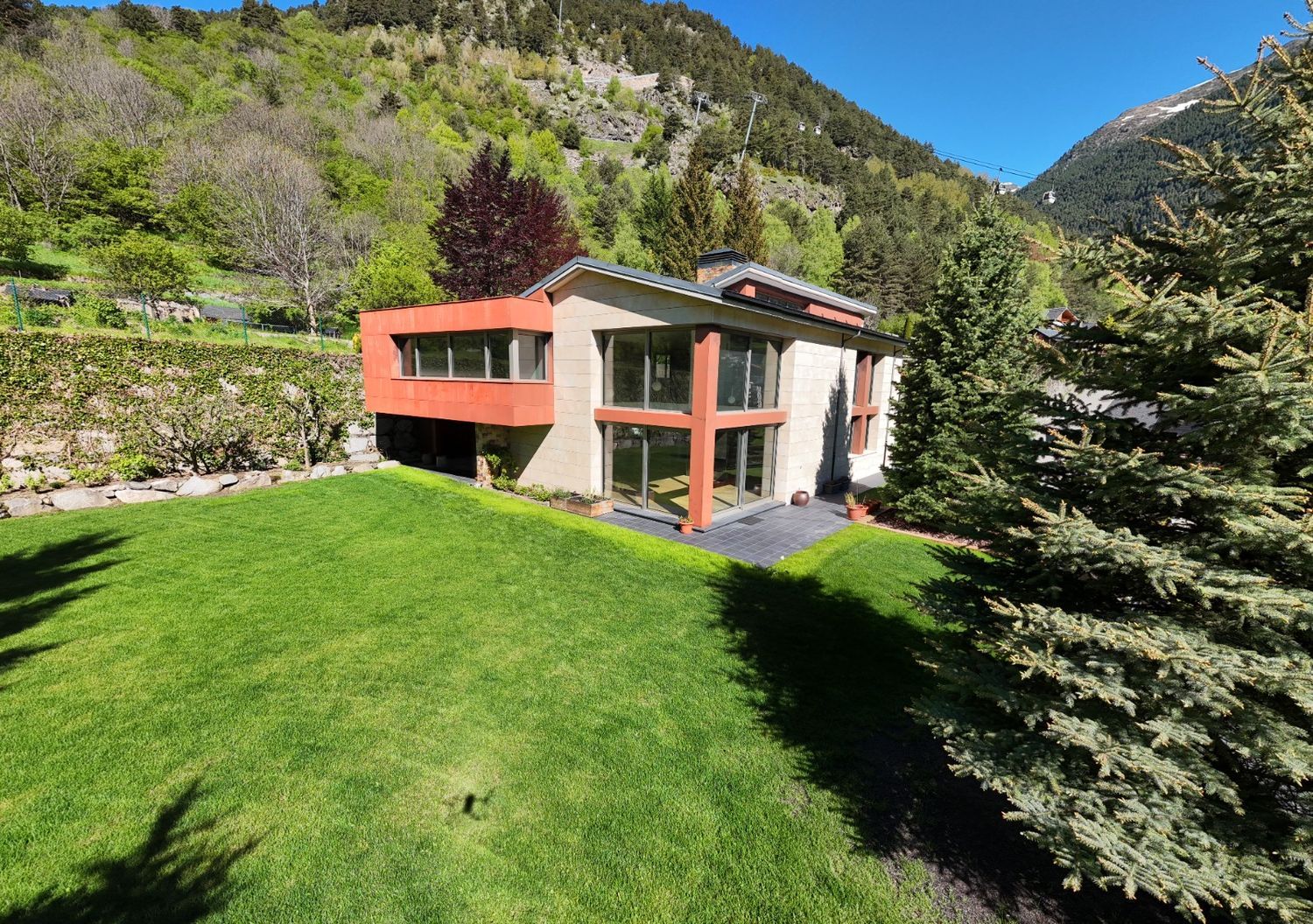 Chalet 3 chambres à vendre à Arinsal, La Massana · 54 sur 60